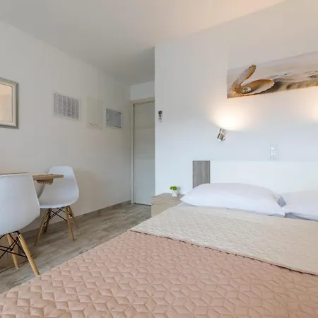Augustinovic Apartment Baska (Krk)